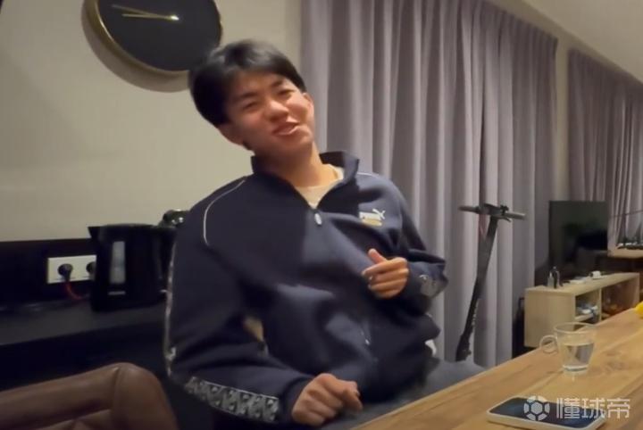 王博豪：我看杜月徴艰难留洋感同身受；作为球员不能满足现状
